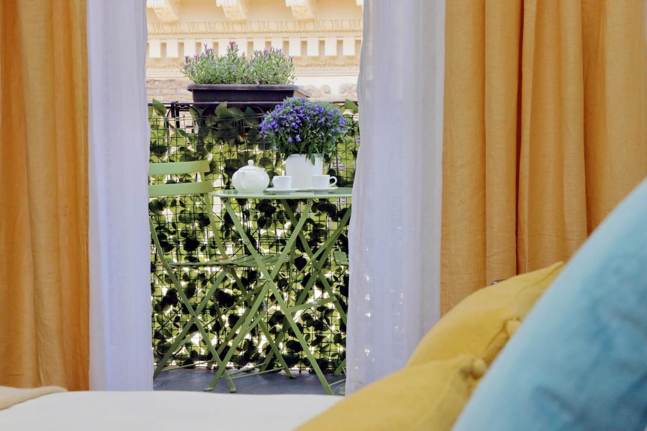 Ych-Penthouse Fiammetta A Piazza Navona Apartment Rome Bagian luar foto