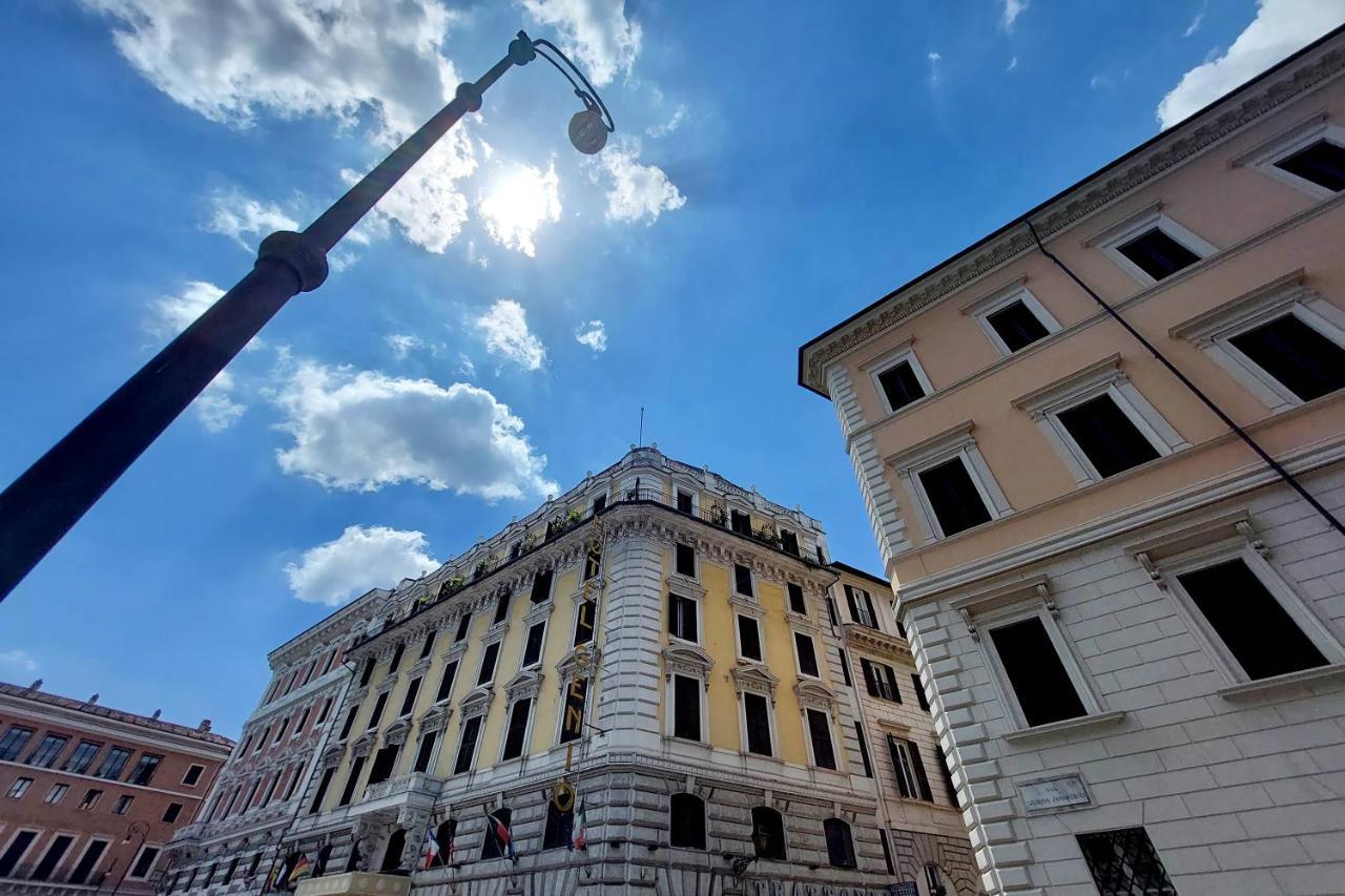 Ych-Penthouse Fiammetta A Piazza Navona Apartment Rome Bagian luar foto